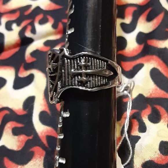 Biker Cross Shield Sz 9 - Picture 2 of 5